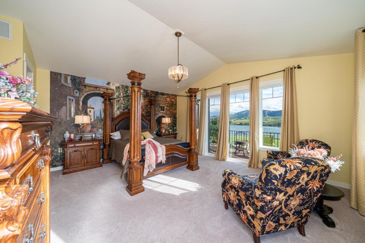Lake'S Edge Tuscan Lodge Manson ภายนอก รูปภาพ