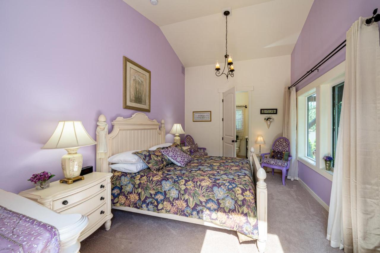 Lake'S Edge Tuscan Lodge Manson ภายนอก รูปภาพ